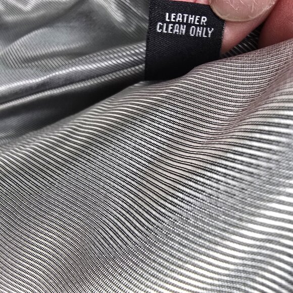 Valerie Stevens Women’s Black Genuine Lamb Leather Jacket Medium Button Front - Picture 10 of 13